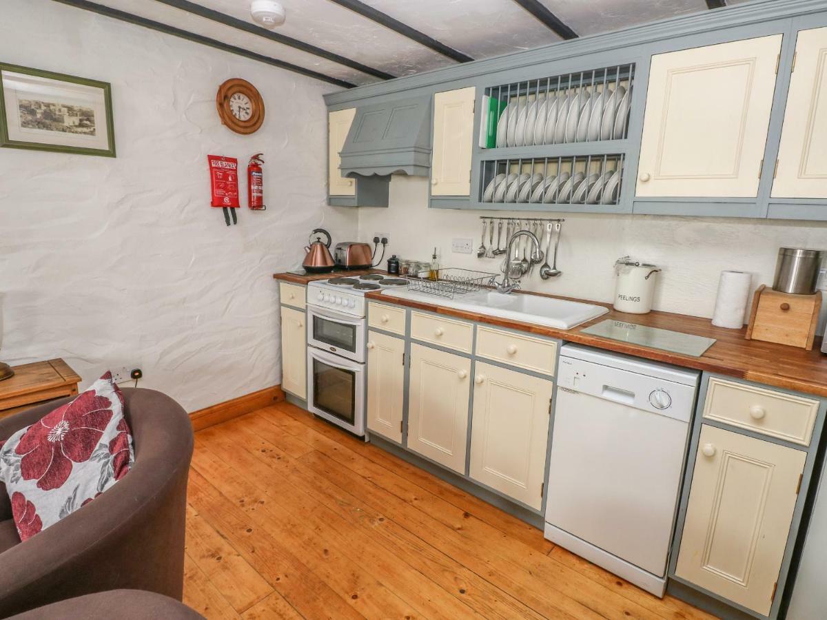 Cowslip Cottage Милфорд Хейвън Екстериор снимка